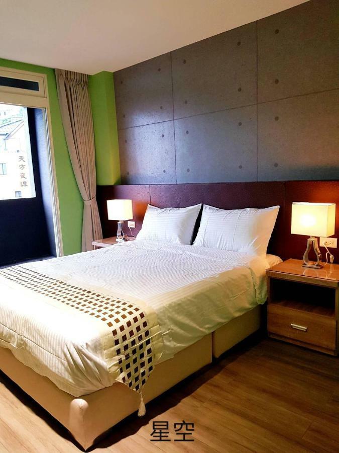 Night Sea Homestay Jiufen Esterno foto