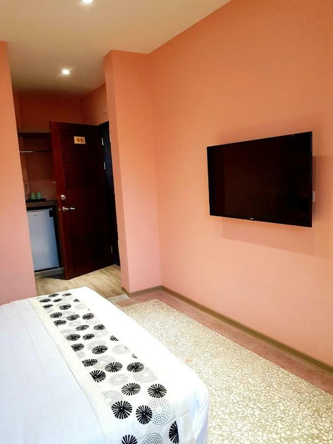 Night Sea Homestay Jiufen Esterno foto